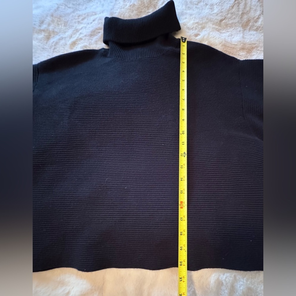 Good American Classic Black Turtleneck Sweater - Picture 8 of 11
